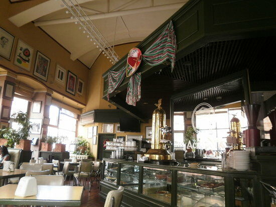 Acropolis Café-Restaurante